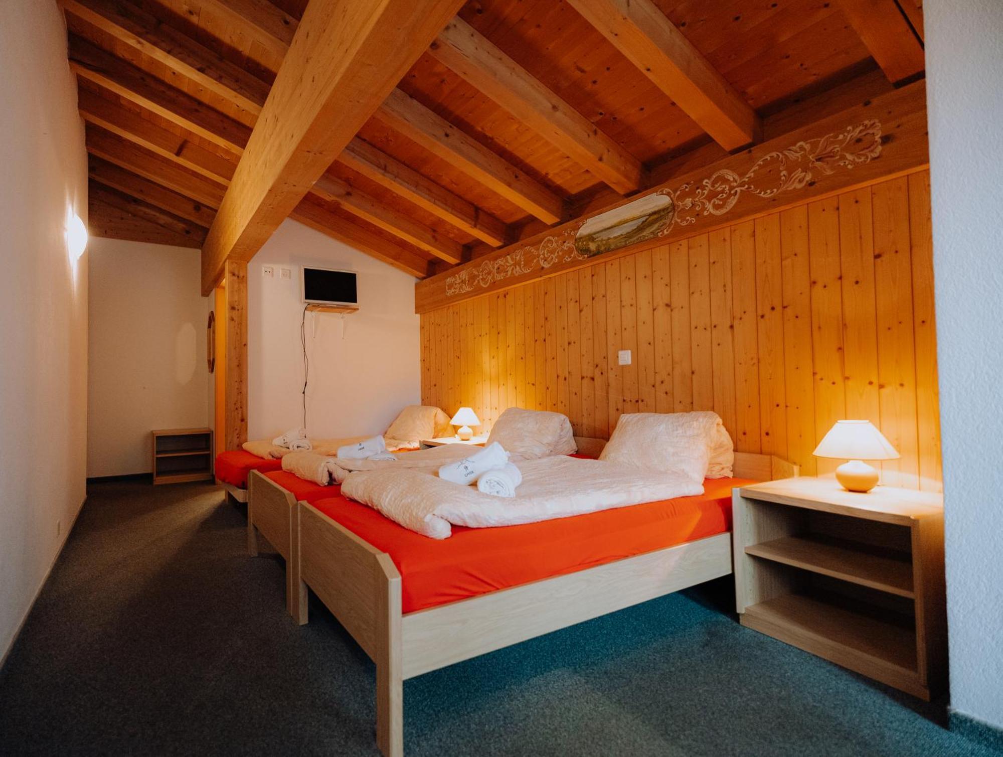 Hotel Wildbach Brienz Brienz  Exterior photo