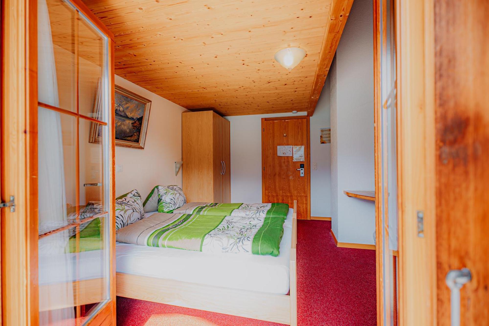 Hotel Wildbach Brienz Brienz  Exterior photo